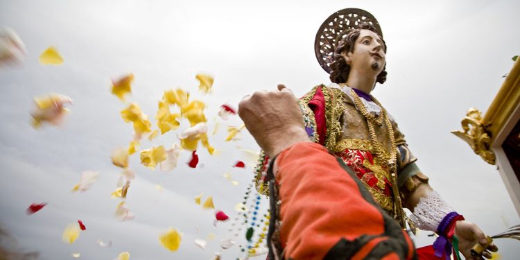 Sa Ramadura durante la Festa di Sant'Efisio a Cagliari. ? Depositphotos