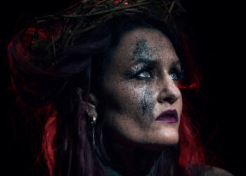 Irene Effe "Terra bruciata"