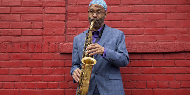 Kenny Garrett. ? Hollis King