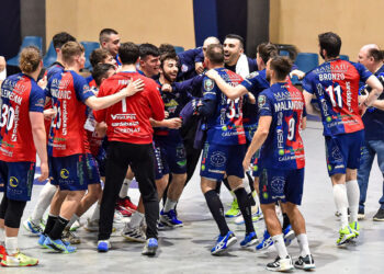 La Raimond Ego festeggia la vittoria. ? Claudio Atzori