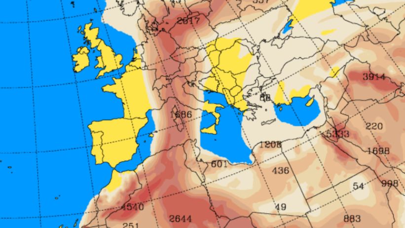 Martedì 9 il corridoio di polvere di sabbia del Sahara. ? Iconameteo.it