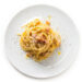 Spaghetti alla carbonara. ? Depositphotos