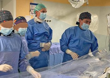 Aou Sassari, l'intervento di installazione degli impianti percutanei di valvole polmonari