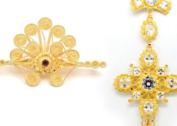 Artigianato artistico orafo, spilla e pavone