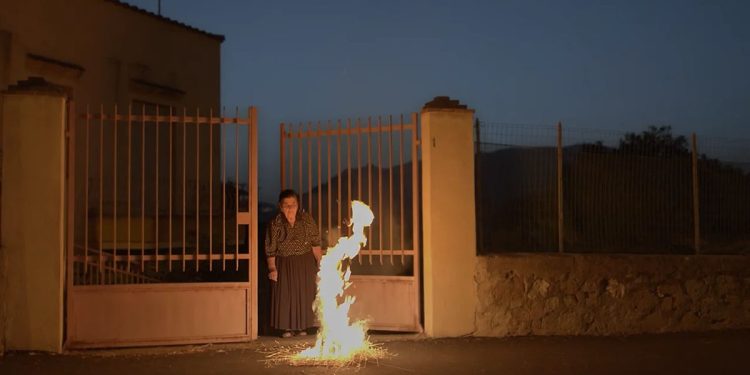 “Domus De Janas” (la casa delle fate) di Myriam Raccah