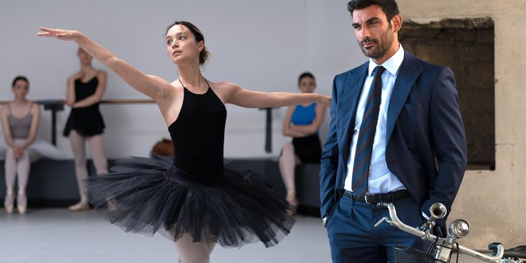 Denise Tantucci e Francesco Arca in “Hotspot - Amore Senza Rete”