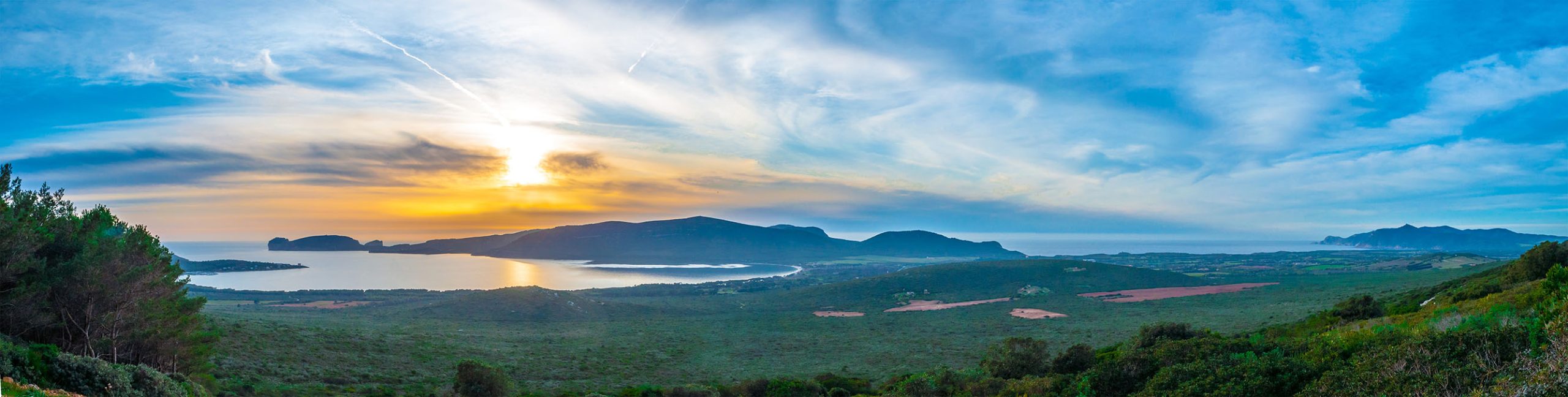 Panorama della costa di Alghero. ? AdobeStock