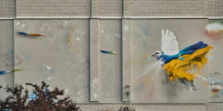 "Try-Fly" di Manu Invisible a Bucha (Ucraina). ? Enrico Monni Fotografia