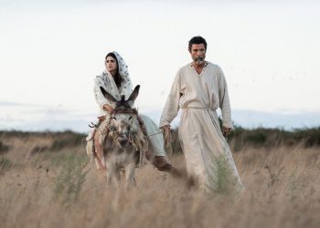 Benedetta Porcaroli e Alessandro Gassmann nel “Vangelo secondo Maria” di Paolo Zucca