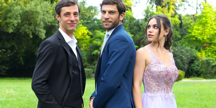 Filippo Contri, Filippo Tirabassi e Beatrice Bruschi nella commedia “Amici per caso”