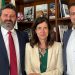 La presidente della Regione, Alessandra Todde insieme Giuseppe Mascia, sindaco di Sassari, e Raimondo Cacciotto, sindaco di Alghero