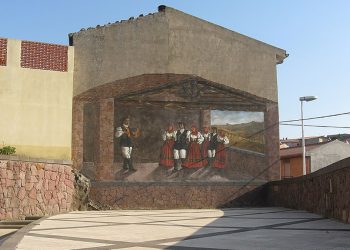 Un murale al centro di Montresta