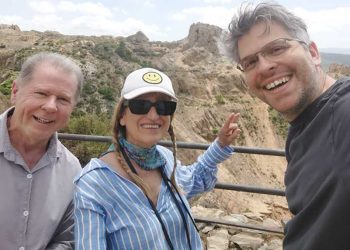 Catherine Hardwicke in Sardegna. ? dire.it