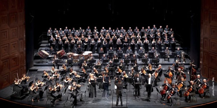 Orchestra e Coro del Teatro Lirico di Cagliari. ? Priamo Tolu