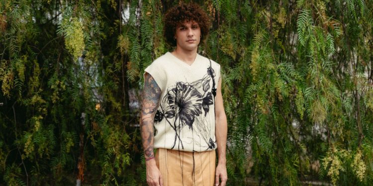 Sina, all'anagrafe Enrico Silanos