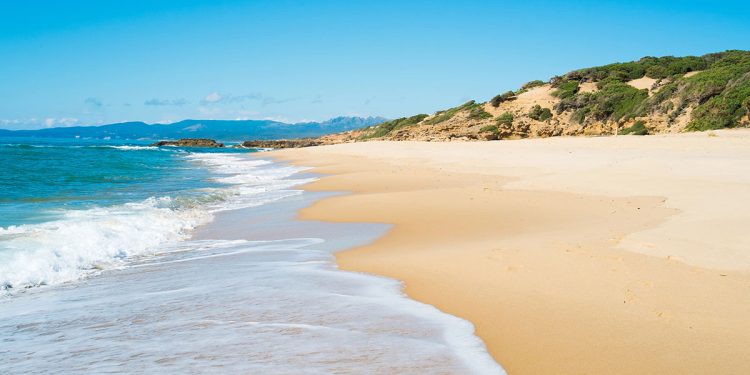 La spiaggia di Scivu in Costa Verde (Arbus). 📷 Depositphotos