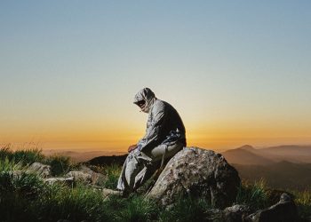 Suspect CB. ? Federico Earth