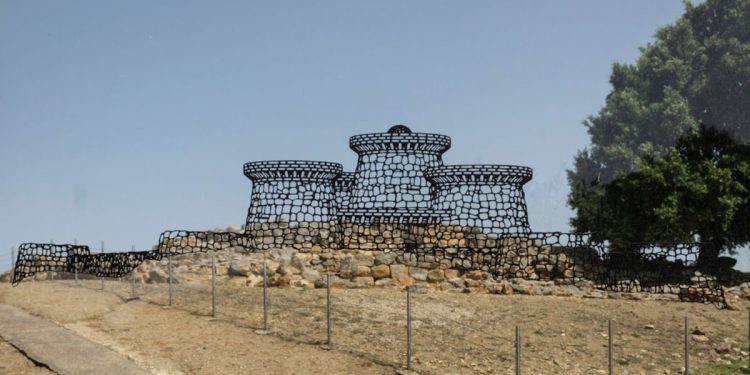 Nuraghe Genna Maria di Villanovaforru. ? UNICA