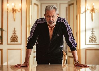 Jeff Goldblum in Kaos. ? Justin Downing | Netflix