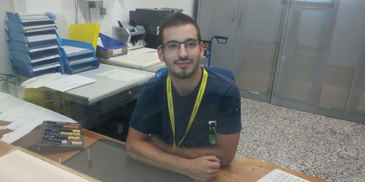 Marco Dessì in ufficio