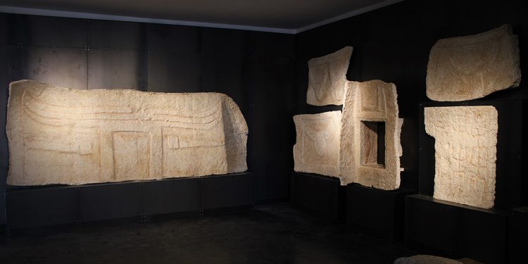 Calchi di parete di domus de janas - Sezione Preistorica - Museo Sanna Sassari