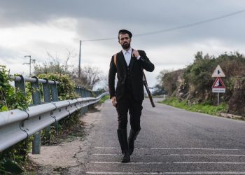 Jacopo Cullin nel film “L’uomo che comprò la Luna” di Paolo Zucca. ? Francesca Ardau