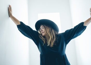 Nada. ? Simone Cecchetti