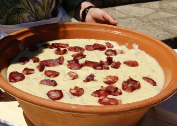 La simbua frita cun satitzu di Villanovaforru