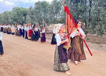 Le donne scalze di Cabras