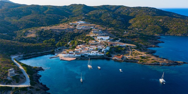 Vista aerea dell'Asinara. ©Enrico Pescantini | AdobeStock