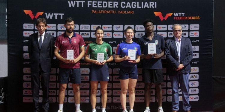 WTT Feeder Tennistavolo Cagliari: la doppia coppia italiana premiata da Bruno Perra e Renato Di Napoli. ? Nonsolofoto Cagliari