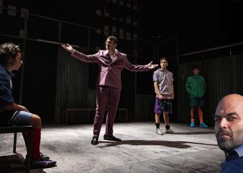 Francesco Ferrante, Carlo Di Maro, Emanuele Cangiano e Vito Amato nello spettacolo “Cuore puro” di Roberto Saviano. ? Renato Esposito