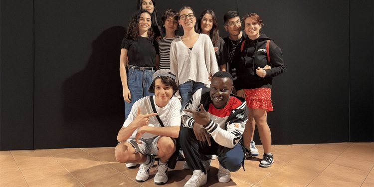 Cuori di Panna Smontata, gruppo della Scuola di Arti Sceniche La Vetreria del Cada Die Teatro