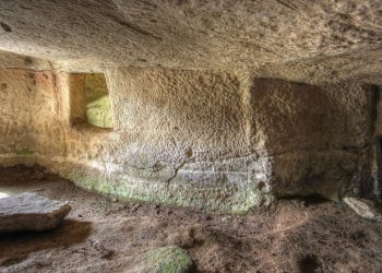Domus de Janas di Luzzanas a Benetutti. Foto Sergio Melis | Nurnet