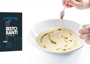 Il risotto, acqua di pomodoro e estratto di mirto di Arieddas a Sanluri, premiato con Tre Gamberi