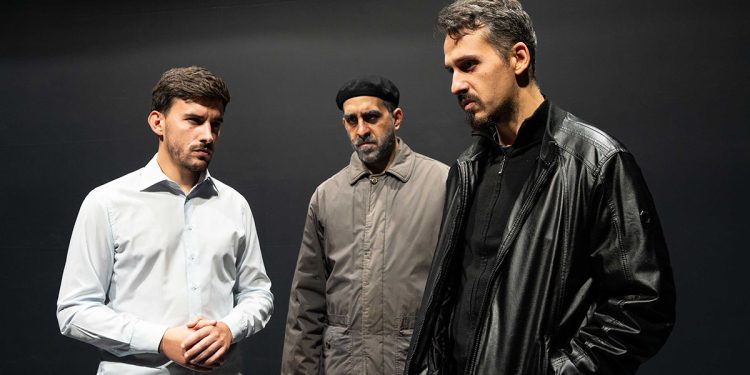 “La voliera dei canarini” della Compagnia Teatro Sassari. ? E. Casula