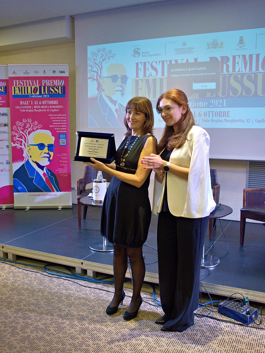 Paola Musa e Miruna Bulumete. ? Paolo Vacca