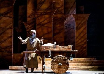 Simone Cristicchi in “Franciscus - Il folle che parlava agli uccelli”. ? Edoardo Scremin