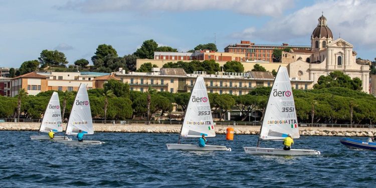 Vela, Team Race RS Aero Youth a Cagliari. ? Elena Giolai