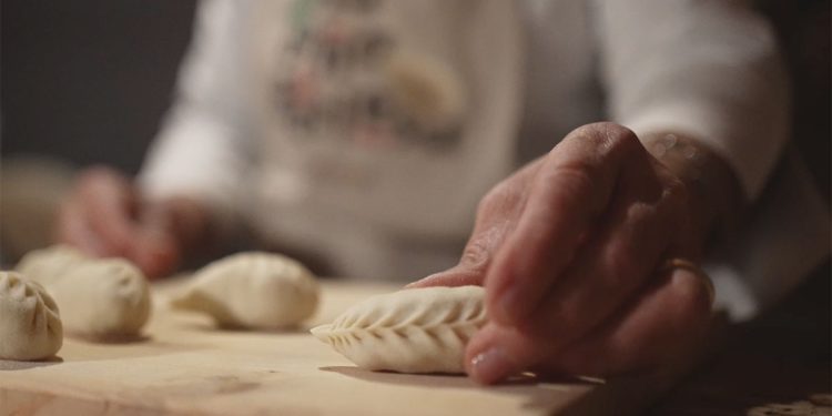 Preparazione dei culurgiones a “Cosa Bona e Bariesa”