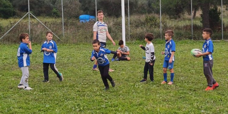 Asd Rugby Sassari, un allenamento del vivaio