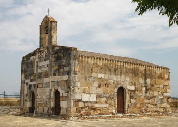 Chiesa romanica di San Platano a Villaspeciosa. ©Kistobalite | Flickr