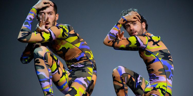 "Dalla A alla Z" di Spellbound Contemporary Ballet e Compagnia Zappalà Danza. ? Giovanna Mangiù