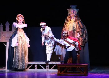 “Il gatto con gli stivali” del Teatro Instabile