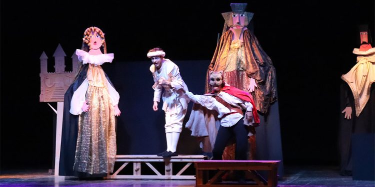 “Il gatto con gli stivali” del Teatro Instabile