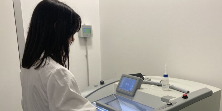 Il laboratorio del Centro di Medicina di precisione a Cagliari