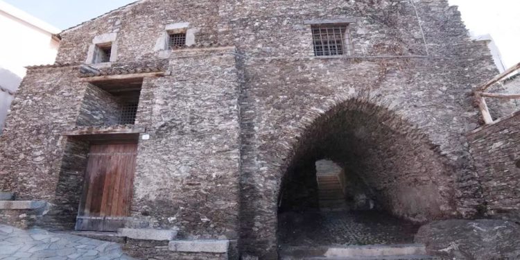 Le ex carceri spagnole di “Sa Bovida” ad Aritzo. ? FB EcoMuseo Aritzo