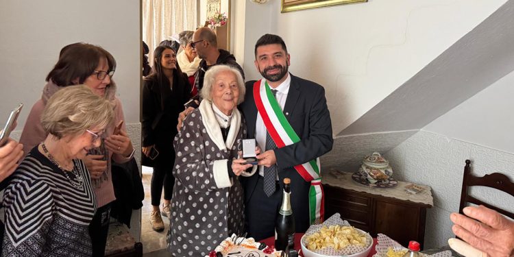 La centenaria di Cagliari Vittoria Secci