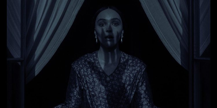 Lily-Rose Depp (Ellen) in “Nosferatu” di Robert Eggers