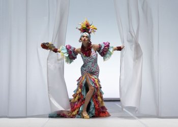 Virginia Raffaele in "Samusà". ? MasiarPasquali